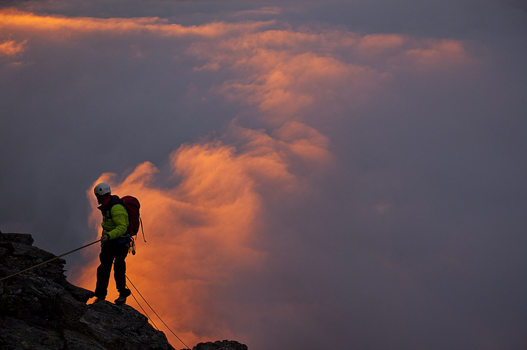 "Into the Sunset", zwycięzca kategorii "Climbing"; fot. Fredrik Schenholm